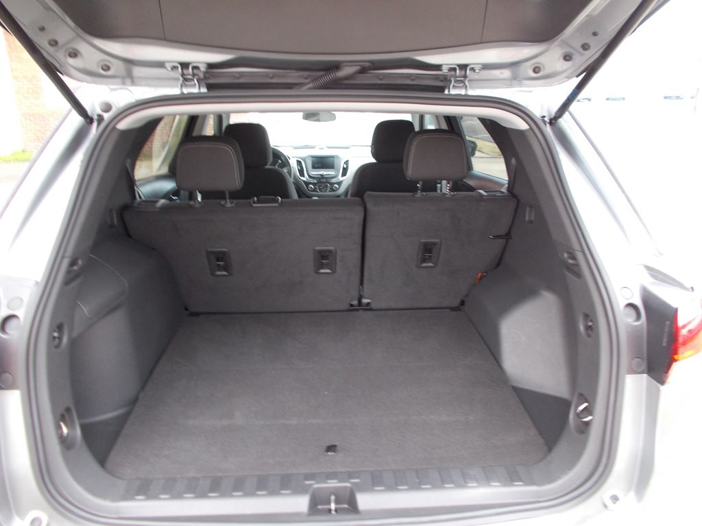 2023 Chevrolet Equinox Image 3