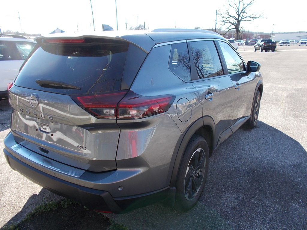 2025 Nissan Rogue Image 4