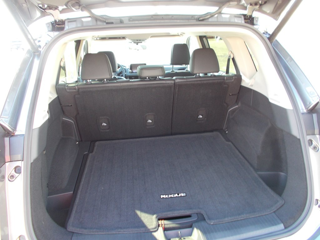 2025 Nissan Rogue Image 6