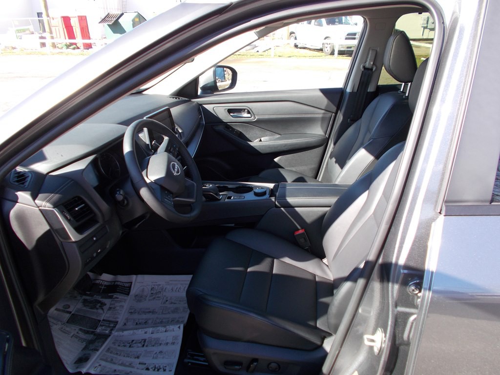 2025 Nissan Rogue Image 8