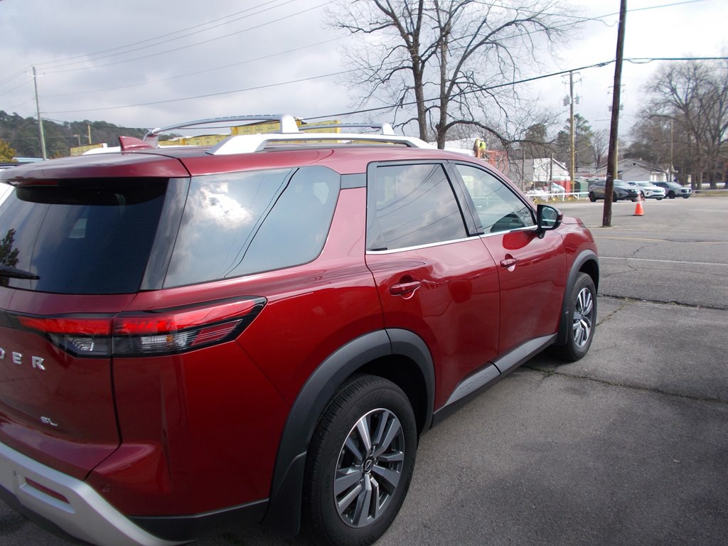 2024 Nissan Pathfinder Image 4