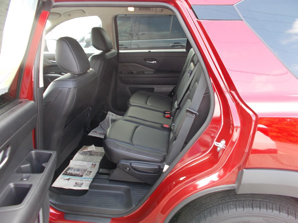 2024 Nissan Pathfinder Image 8