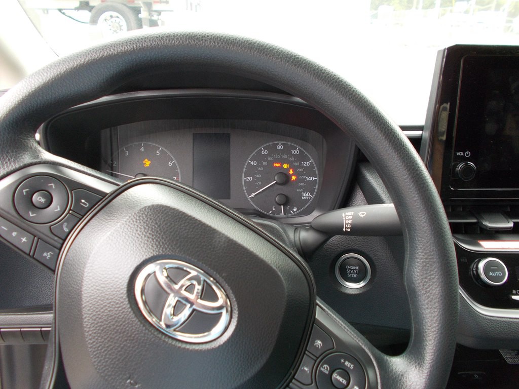 2025 Toyota Corolla Image 8