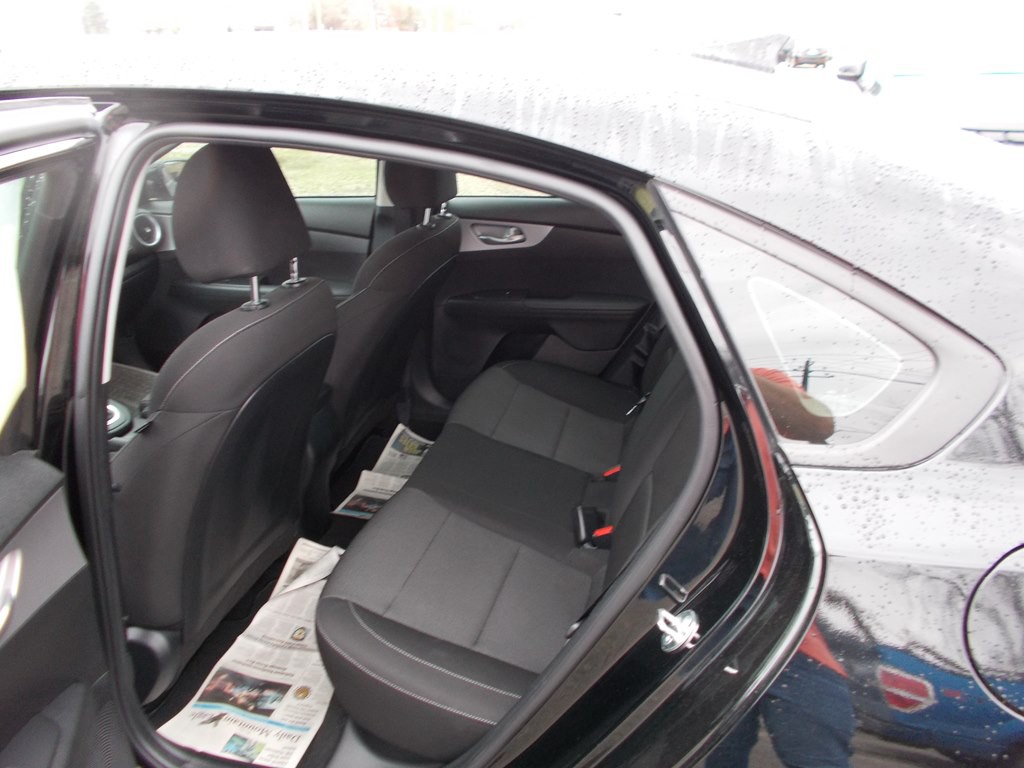 2024 Kia Forte Image 7