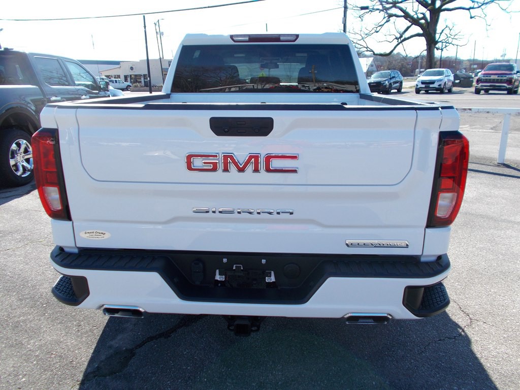 2024 GMC Sierra Image 7