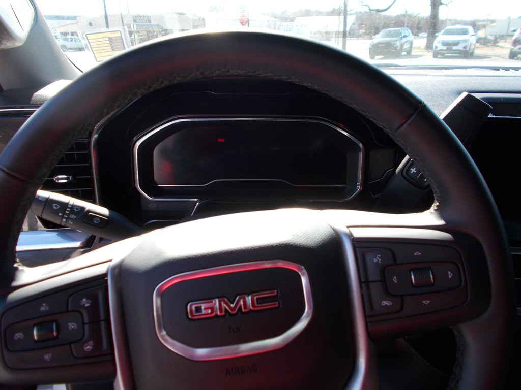 2024 GMC Sierra Image 11