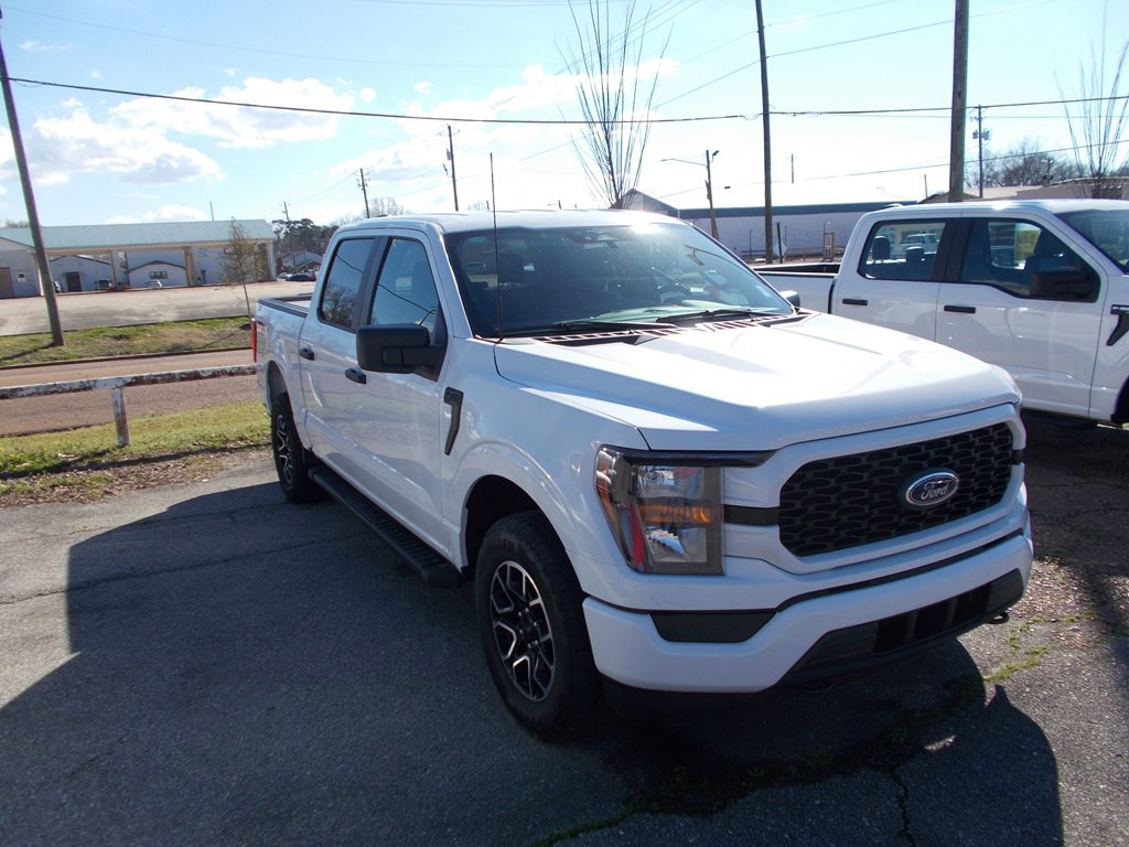 2023 Ford F-150 Image 2