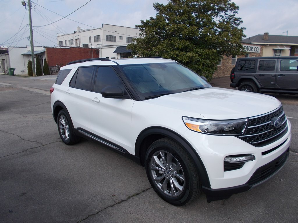 2023 Ford Explorer Image 3