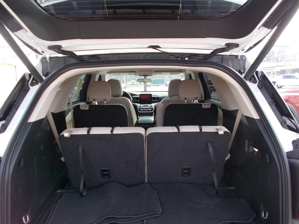 2023 Ford Explorer Image 8