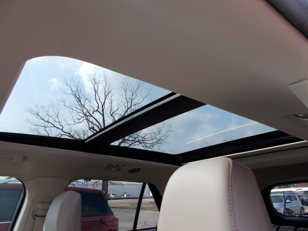 2023 Ford Explorer Image 13