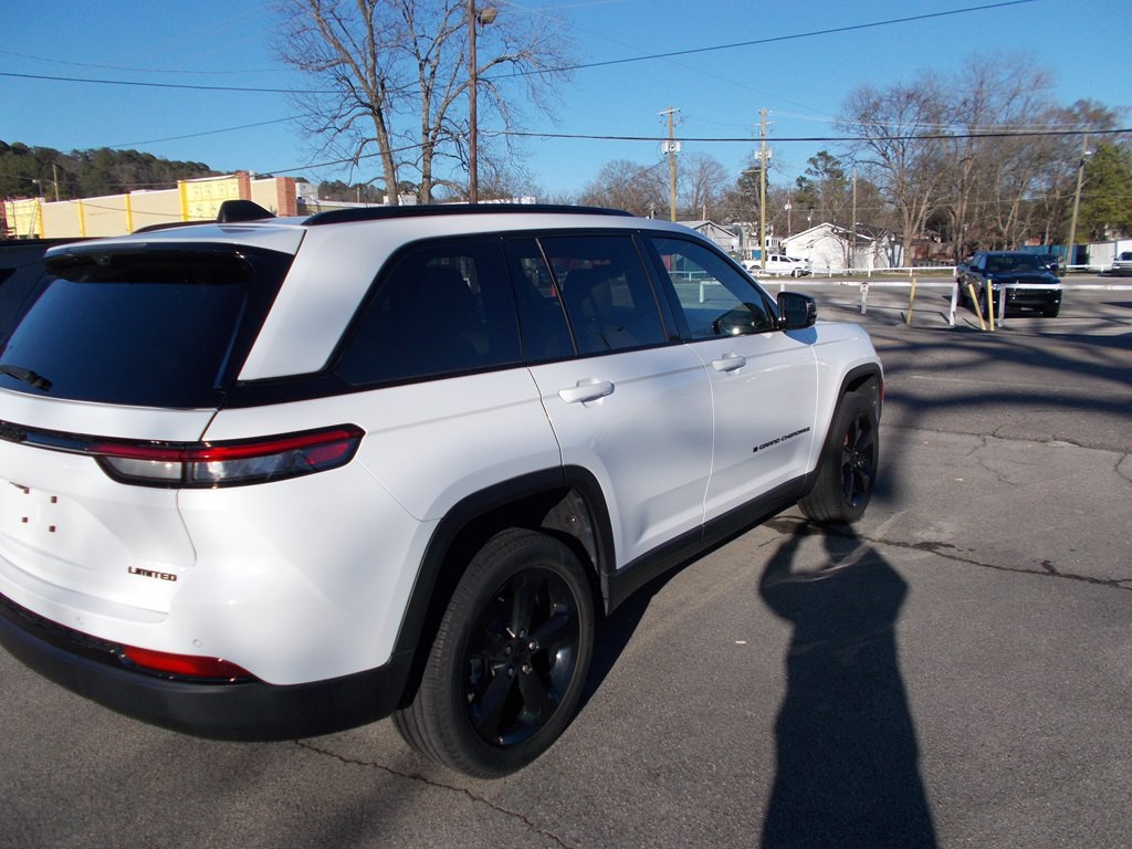 2023 Jeep Grand Cherokee Image 4