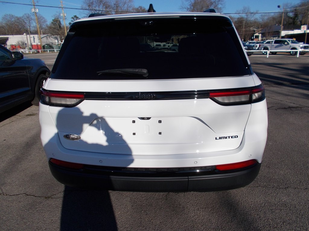 2023 Jeep Grand Cherokee Image 5