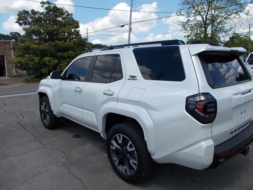 2025 Toyota 4Runner Image 7