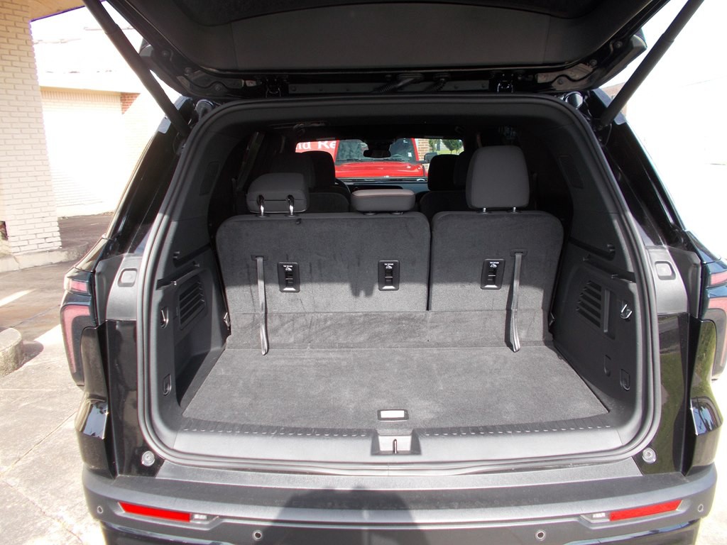 2025 Chevrolet Traverse Image 5