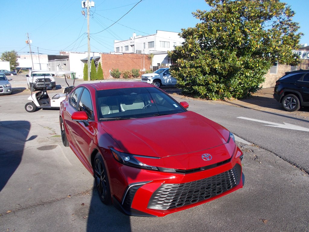 2026 Toyota Camry Image 2