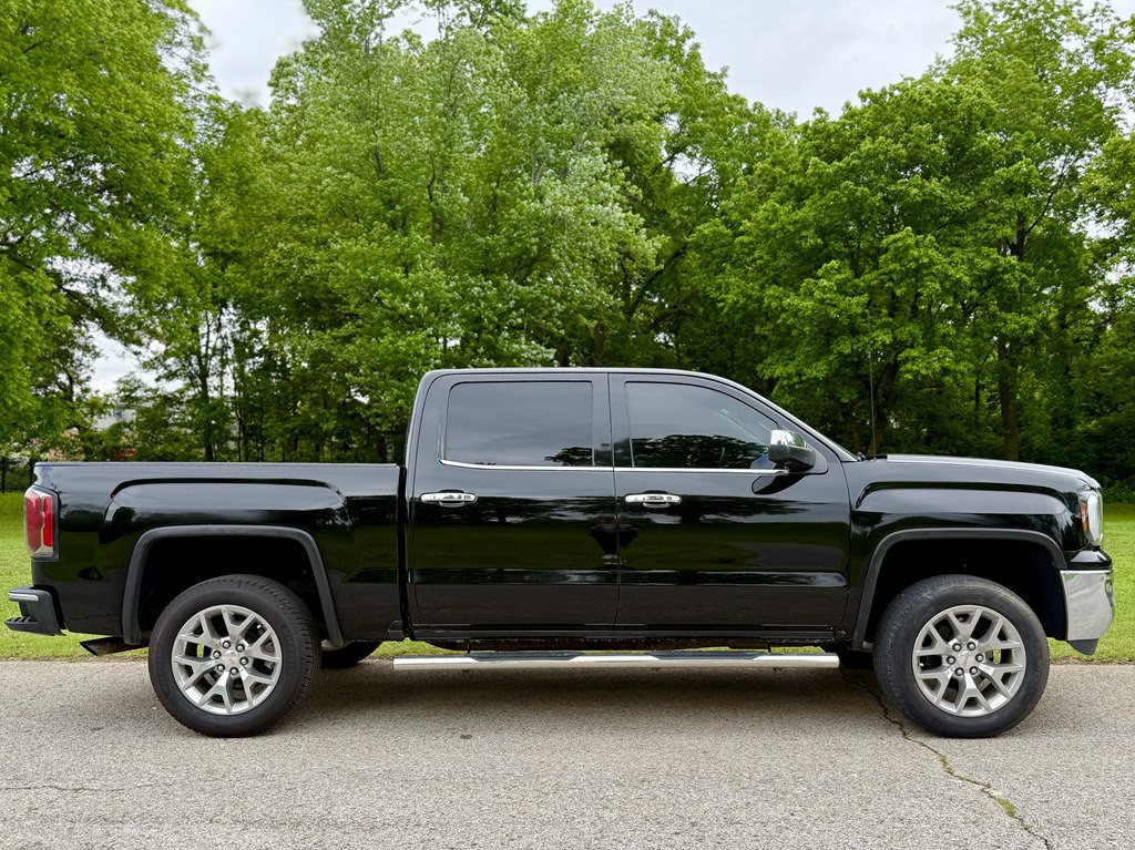 2018 GMC Sierra Image 4