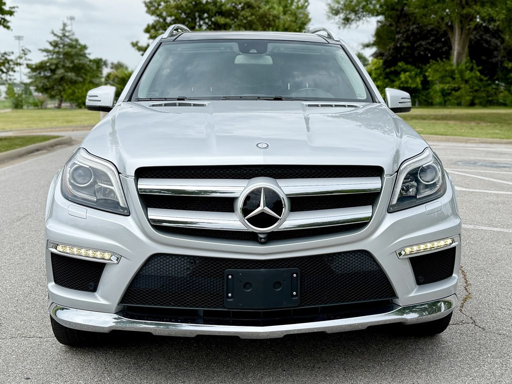 2015 Mercedes-Benz GL-Class Image 2