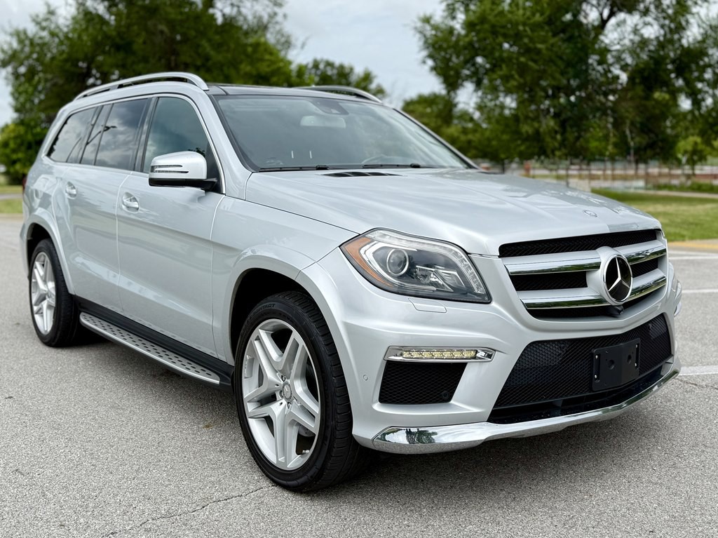2015 Mercedes-Benz GL-Class Image 3