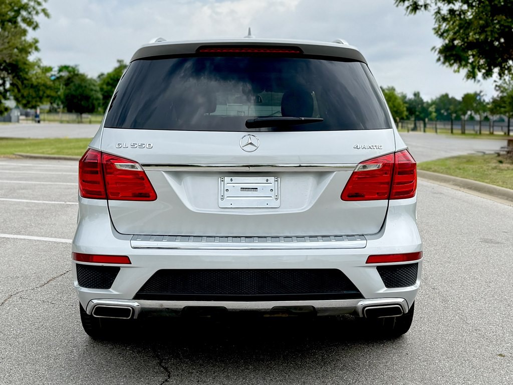 2015 Mercedes-Benz GL-Class Image 6