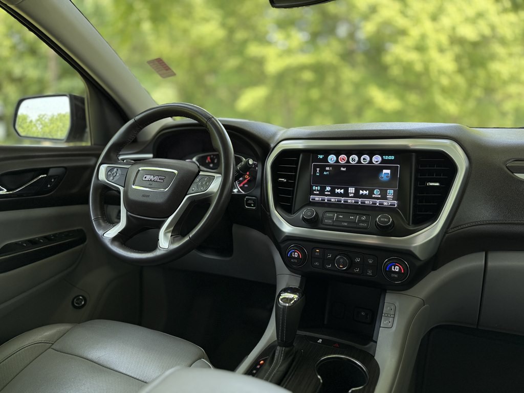 2018 GMC Acadia Image 6
