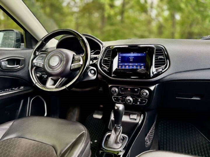 2021 Jeep Compass Image 11