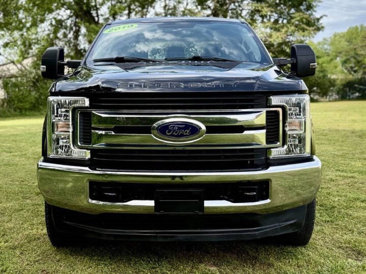 2019 Ford F-250 Image 2