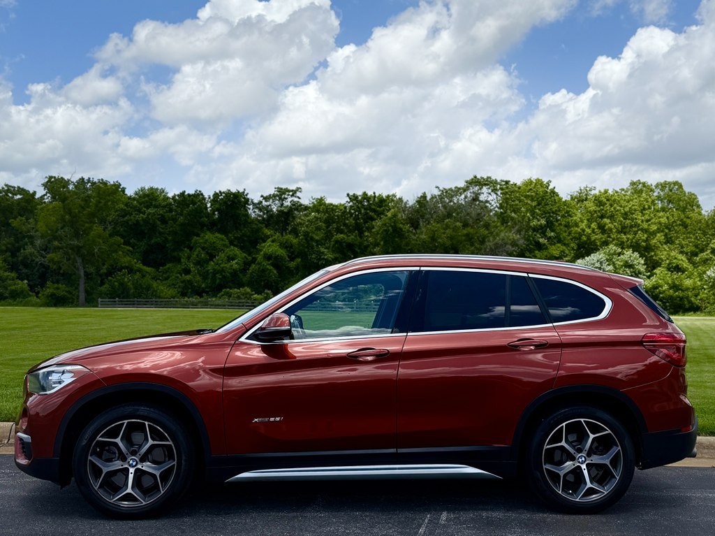 2018 BMW X1 Image 7