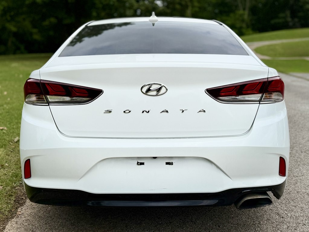 2018 Hyundai Sonata Image 4