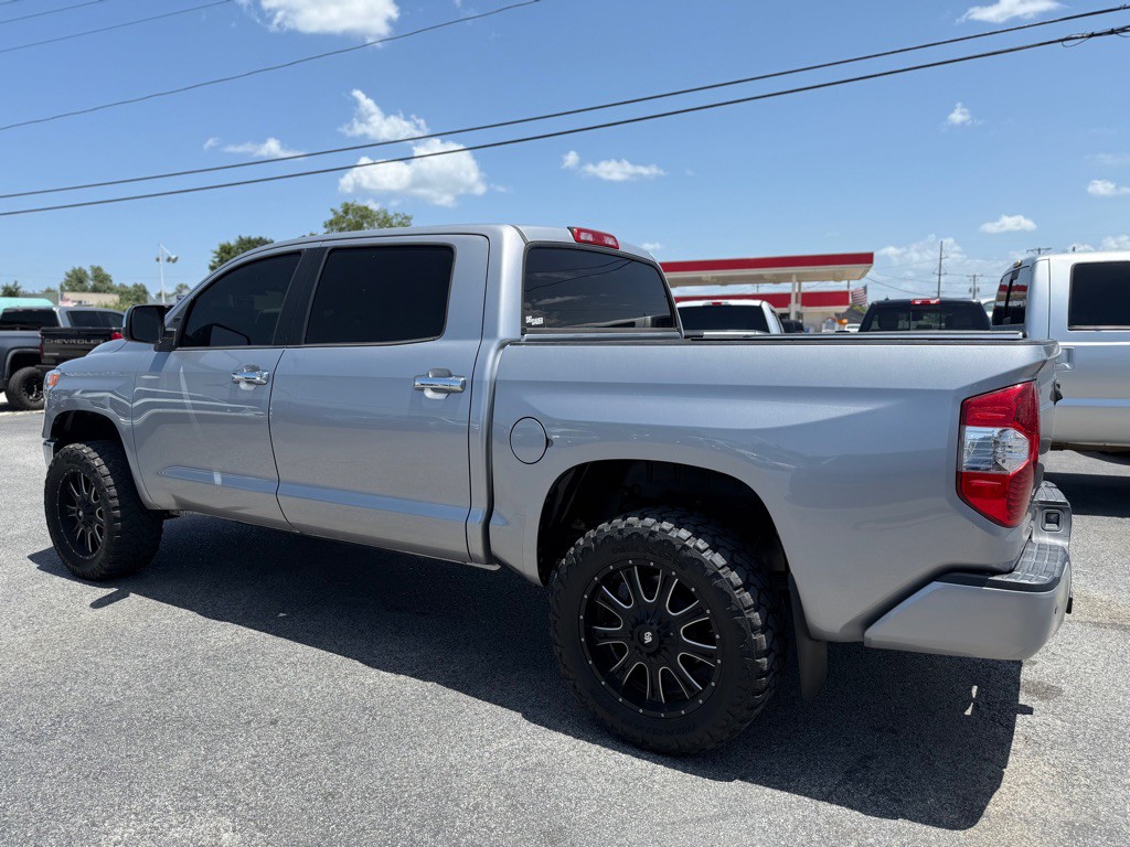 2017 Toyota Tundra Image 5