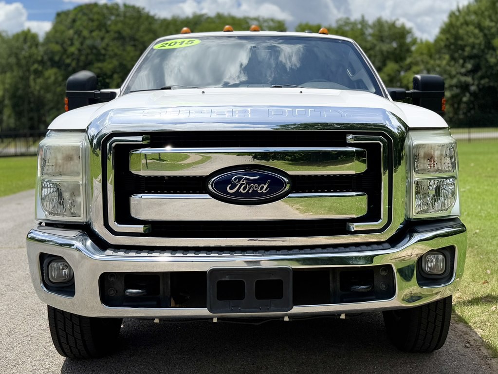 2015 Ford F-350 Image 2