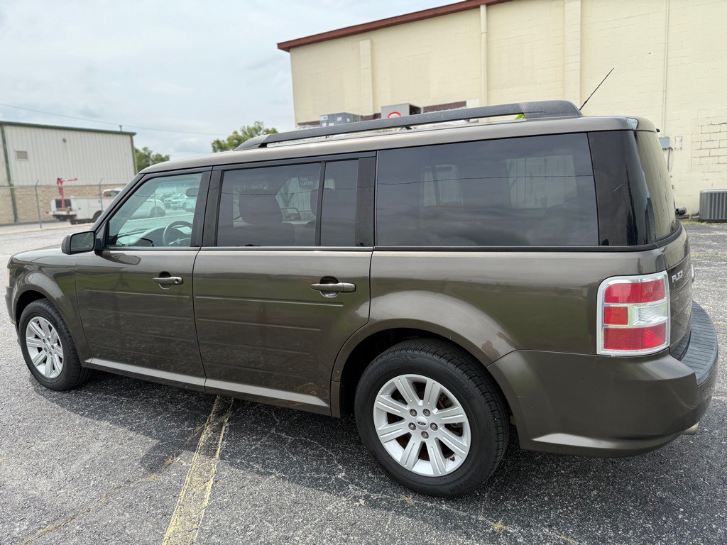 2011 Ford Flex Image 5