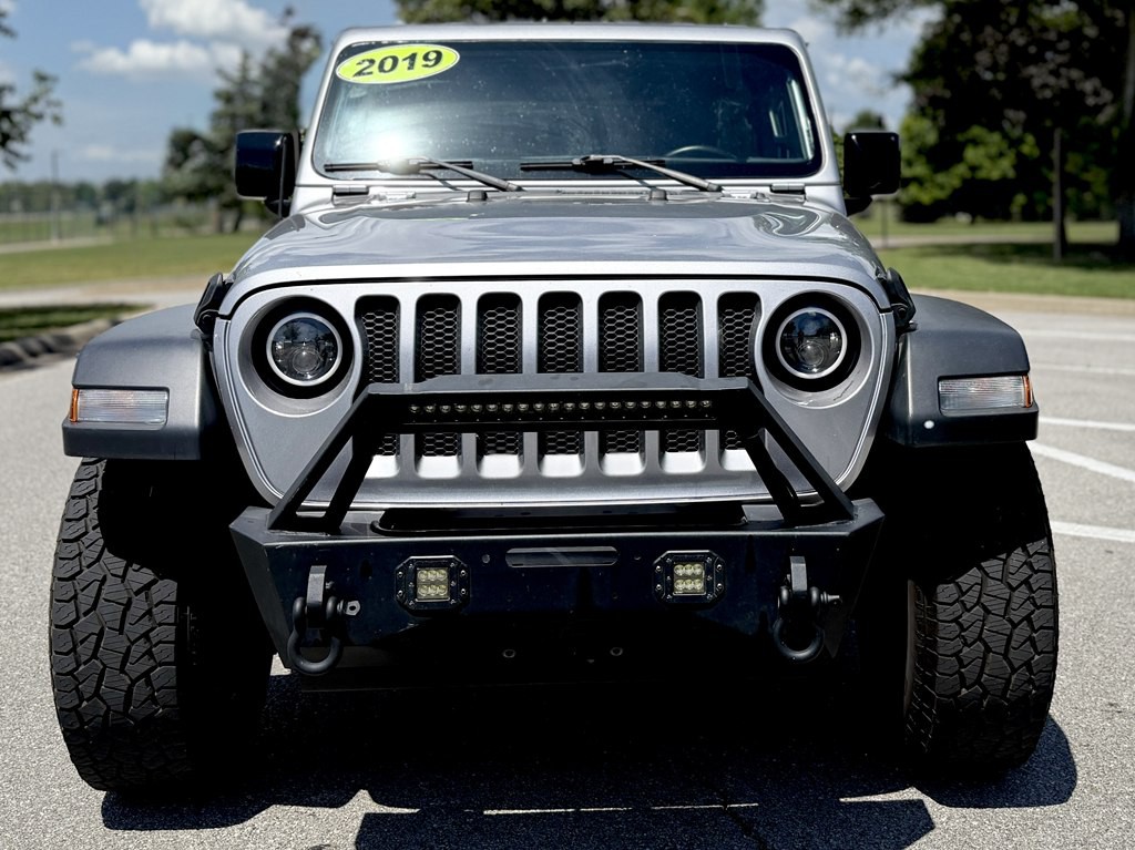 2019 Jeep Wrangler Unlimited Image 2