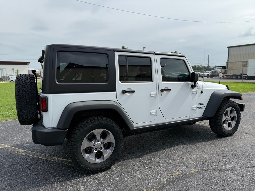 2016 Jeep Wrangler Unlimited Image 4