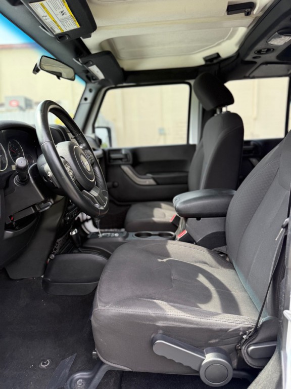 2016 Jeep Wrangler Unlimited Image 8