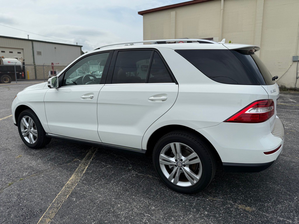 2015 Mercedes-Benz M-Class Image 6
