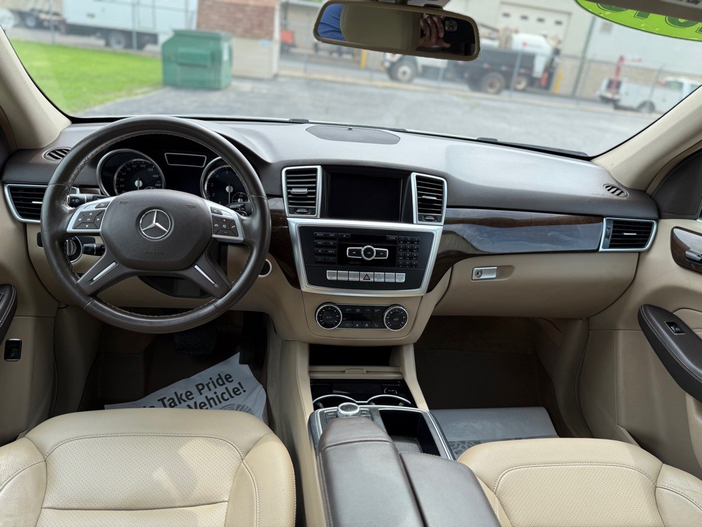 2015 Mercedes-Benz M-Class Image 7