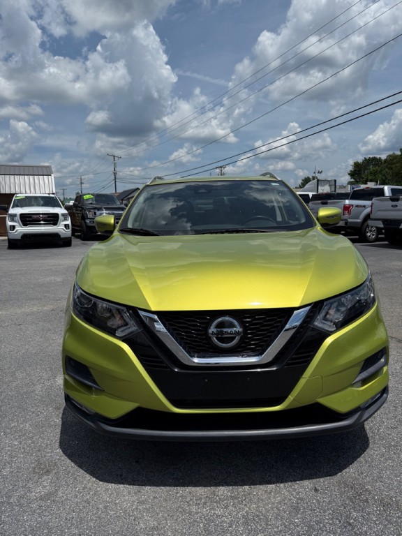 2021 Nissan Rogue Image 2