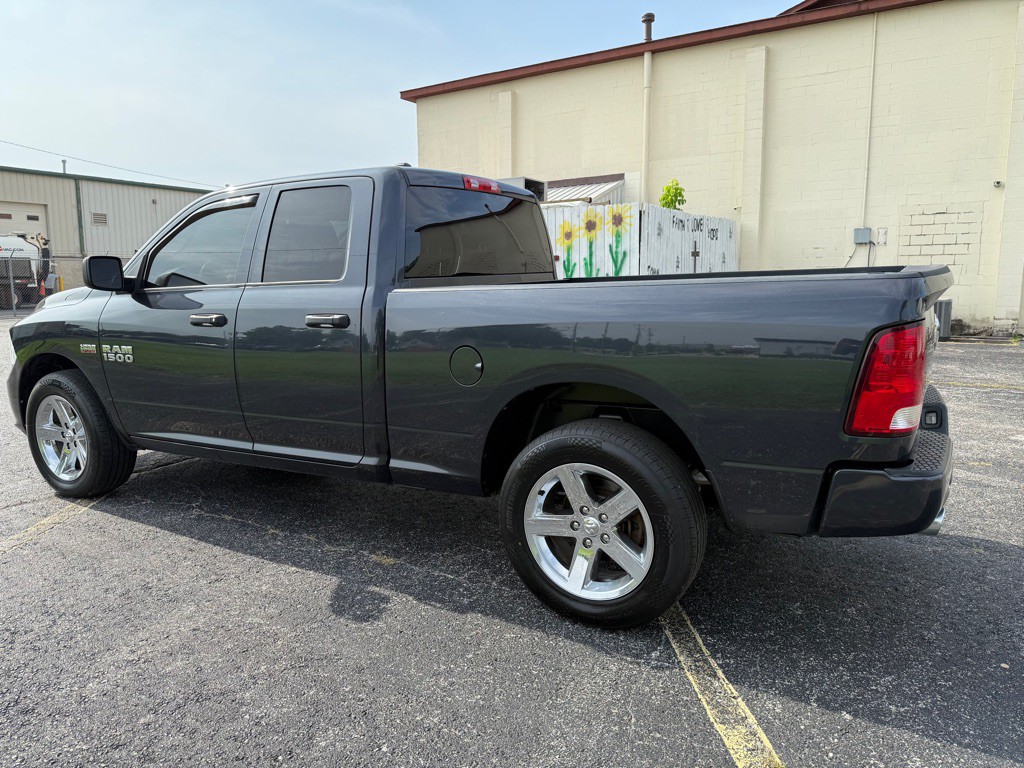 2017 RAM 1500 Image 6
