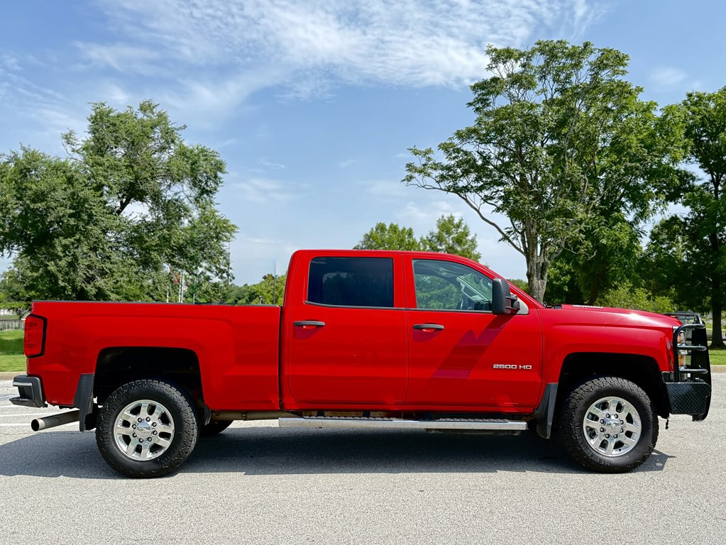2015 Chevrolet Silverado 1500 Image 4