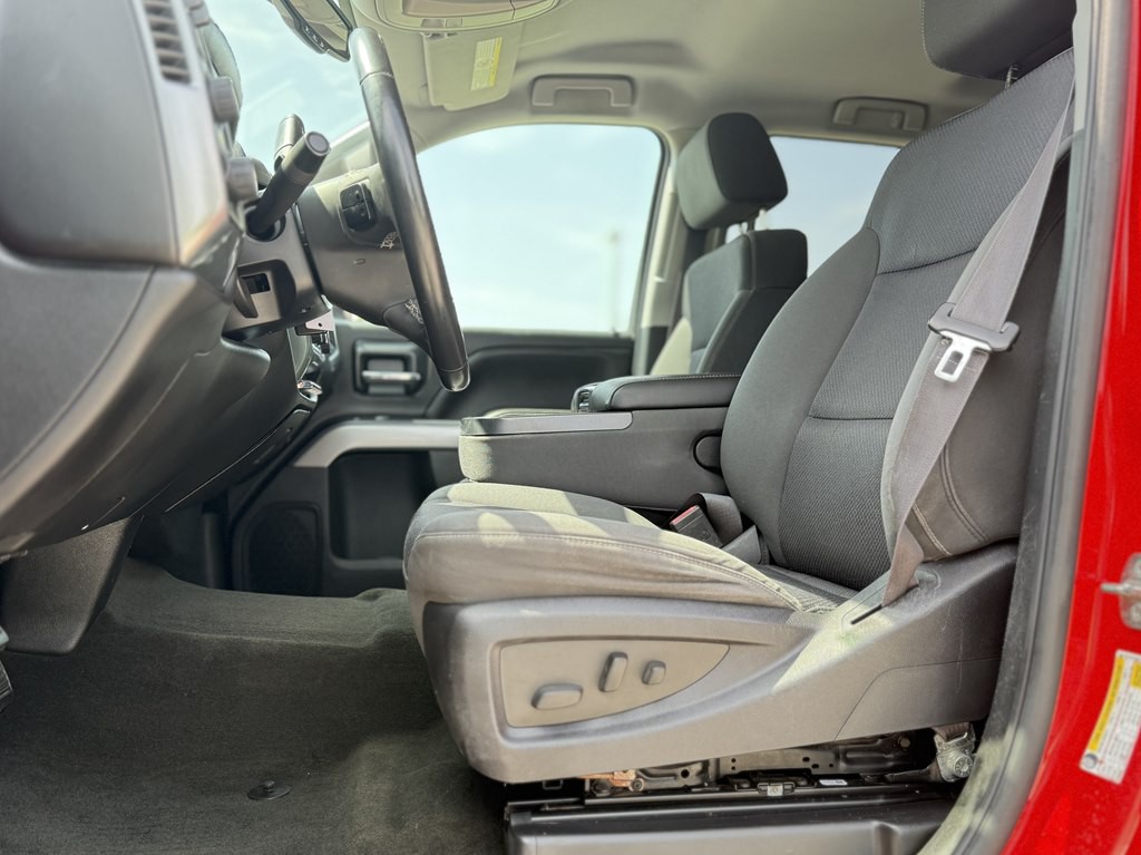 2015 Chevrolet Silverado 1500 Image 11