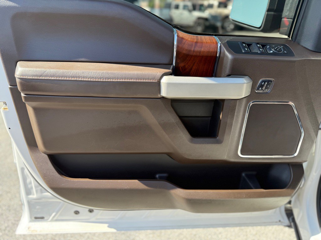 2016 Ford F-150 Image 9