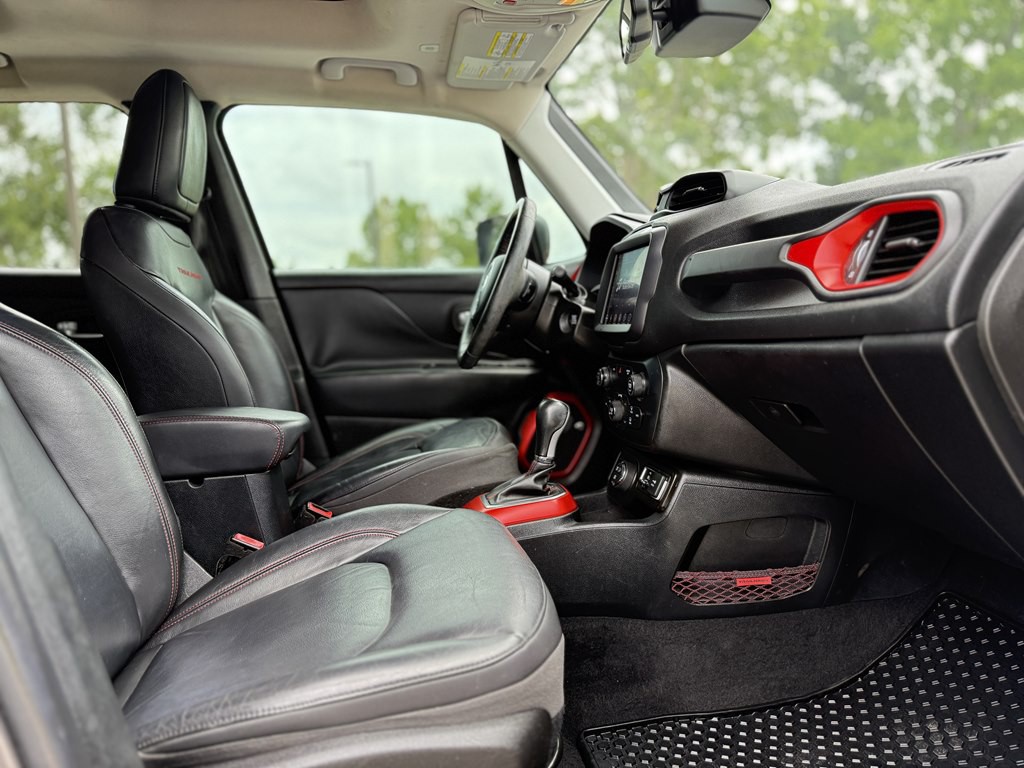 2019 Jeep Renegade Image 10