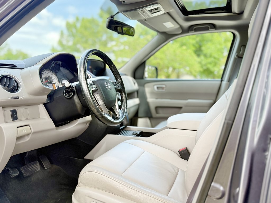 2015 Honda Pilot Image 8