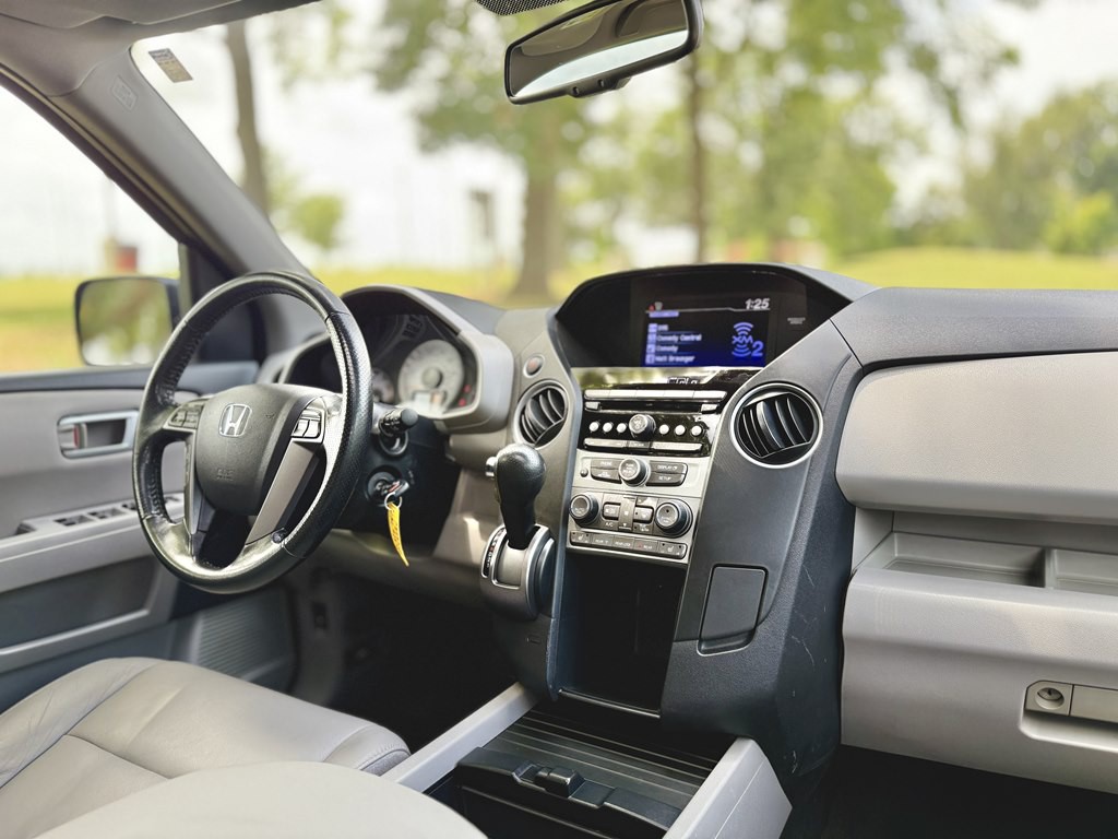 2015 Honda Pilot Image 10