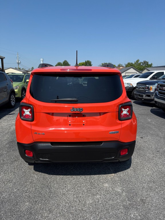2016 Jeep Renegade Image 4