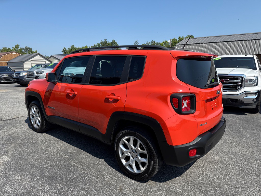 2016 Jeep Renegade Image 5