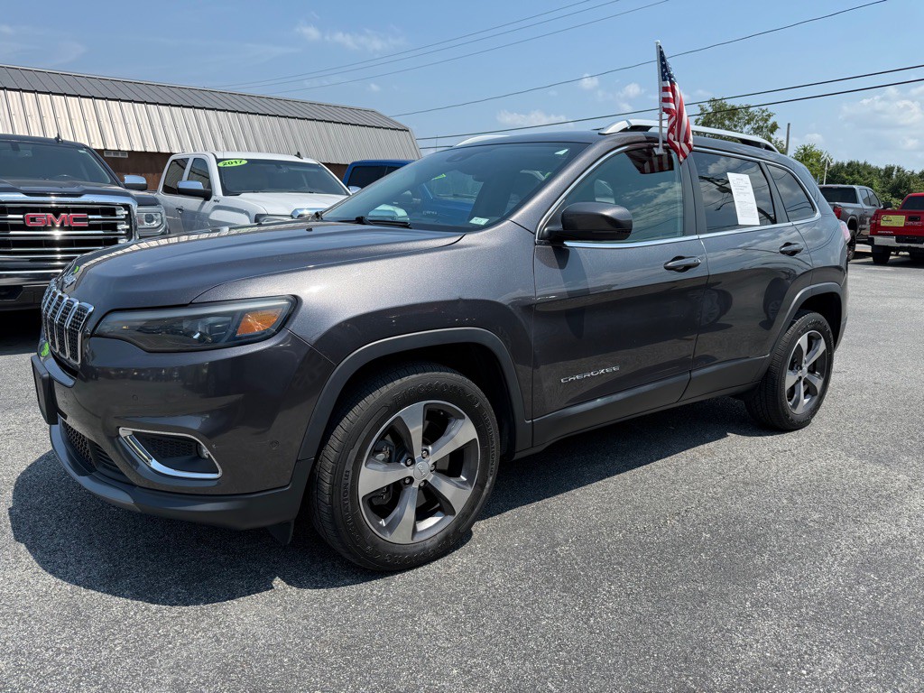 2019 Jeep Cherokee Image 1