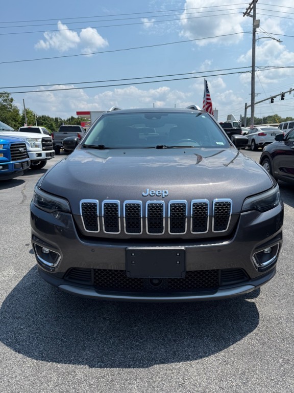 2019 Jeep Cherokee Image 2