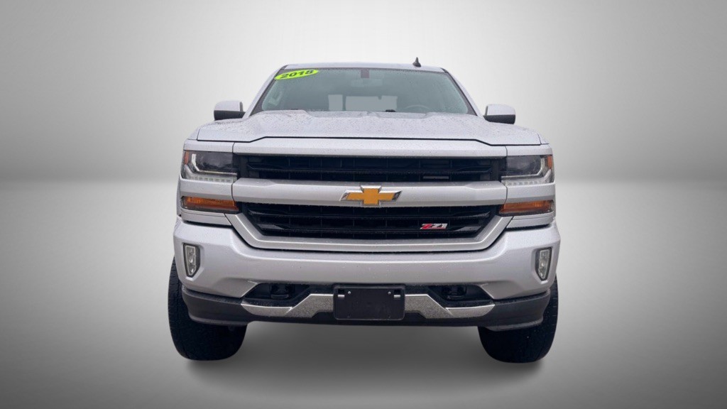 2018 Chevrolet Silverado 1500 Image 2