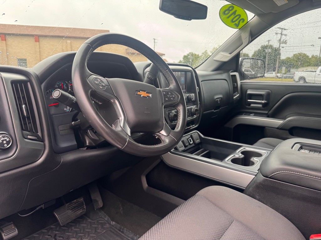 2018 Chevrolet Silverado 1500 Image 11